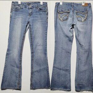 ARIYA JEANS Women's Size 11 12 11/12 Flare Boot Medium Wash Regular
